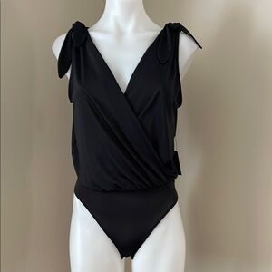 (NWT) Express Women’s Black Bodysuit, Small